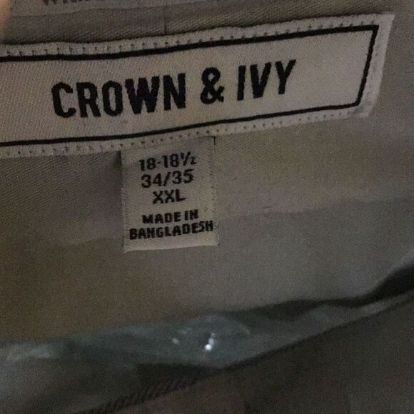 New long sleeve button down shirt by Crown and Ivy size XXL - Picture 3 of 4